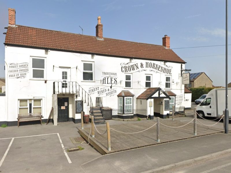 The Crown and Horseshoe, Oldland Common